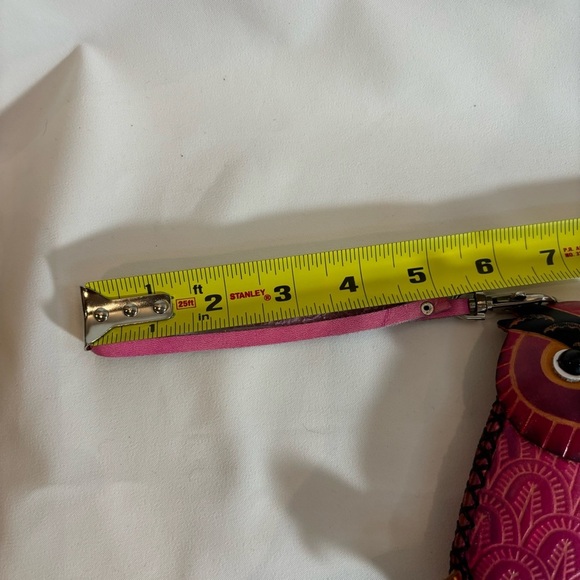 WRISTLET in the Shape of an Owl Leather Zipper Closure Coin Purse Clip On Strap - Picture 4 of 6